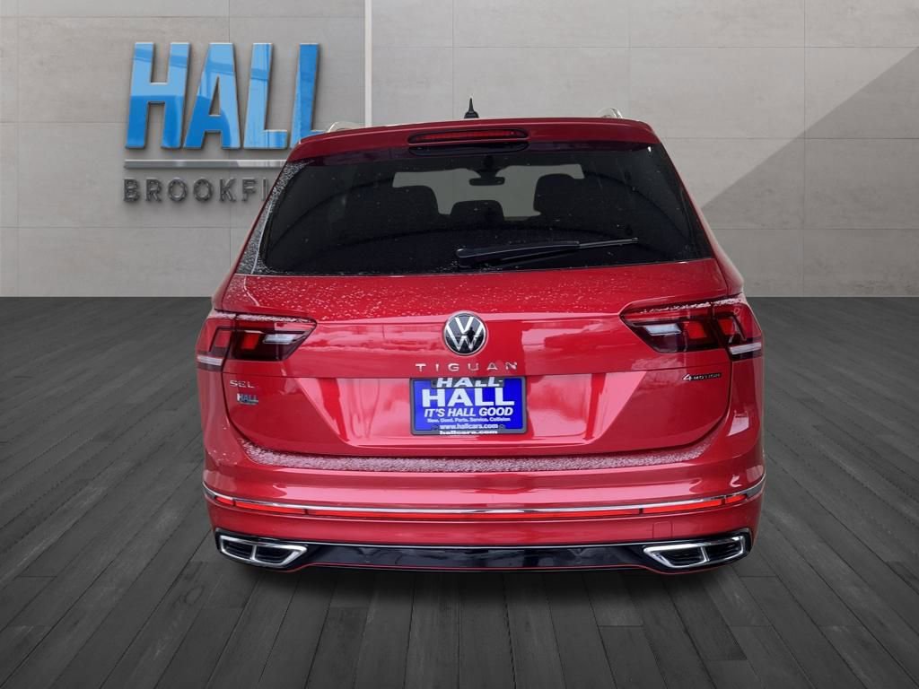 Certified 2024 Volkswagen Tiguan SEL R-Line image 5
