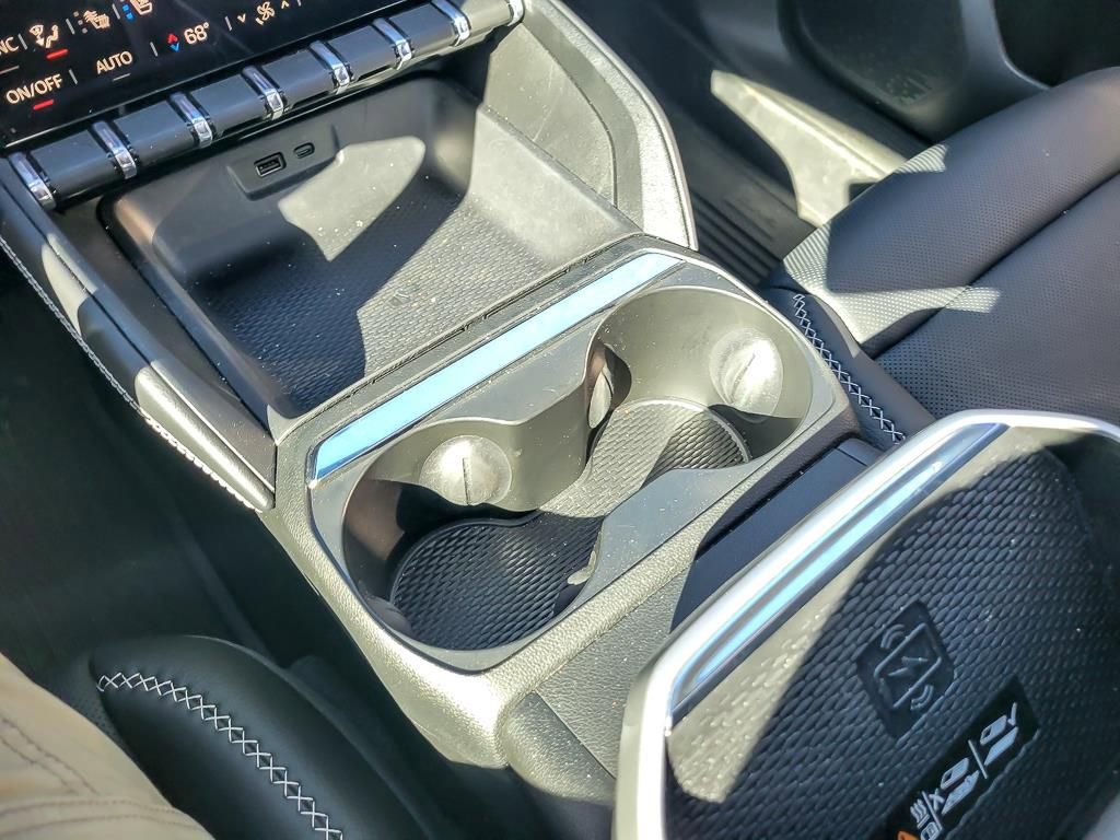 Used 2026 GMC Terrain Denali w/ LPO, Floor Liner Package image 17