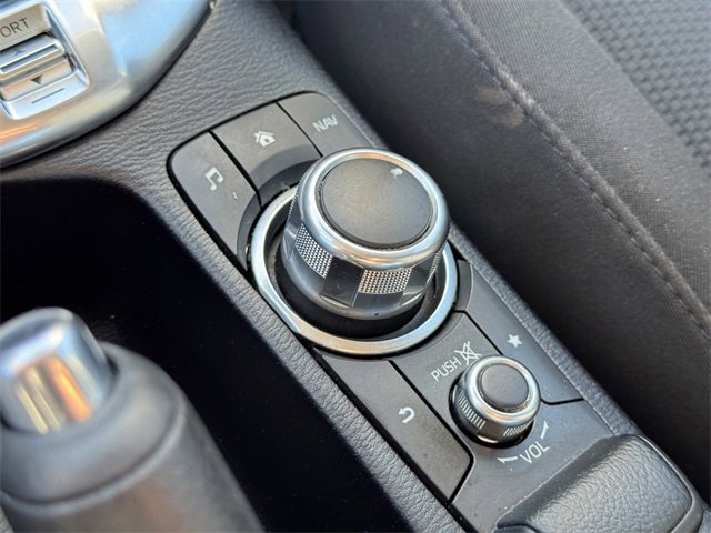 Used 2019 Toyota Yaris LE image 21