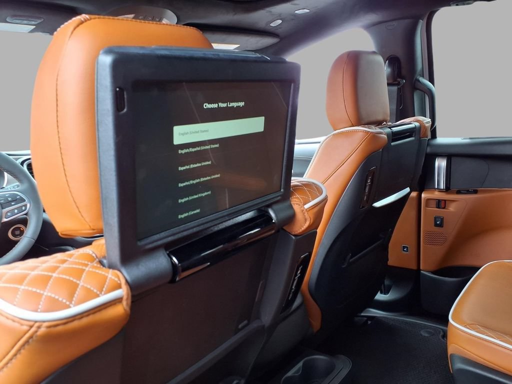 New 2026 Chrysler Pacifica Pinnacle AWD/4WD image 24