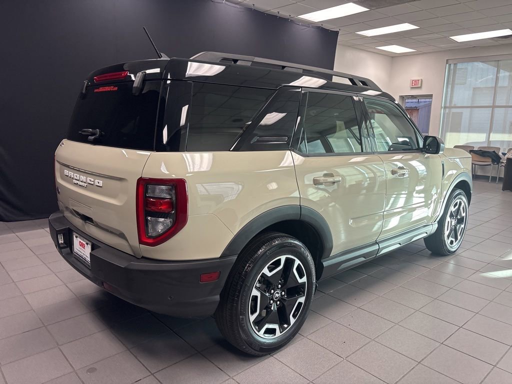 Used 2024 Ford Bronco Sport Outer Banks w/ Tech Package image 16