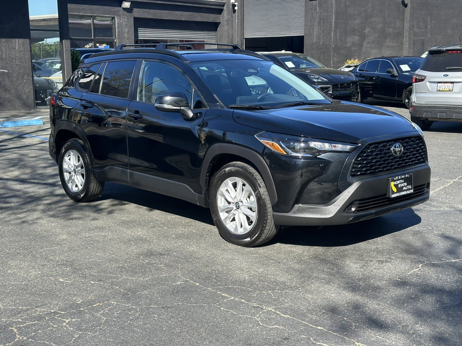 Used 2023 Toyota Corolla Cross LE w/ Moonroof Package AWD/4WD image 8