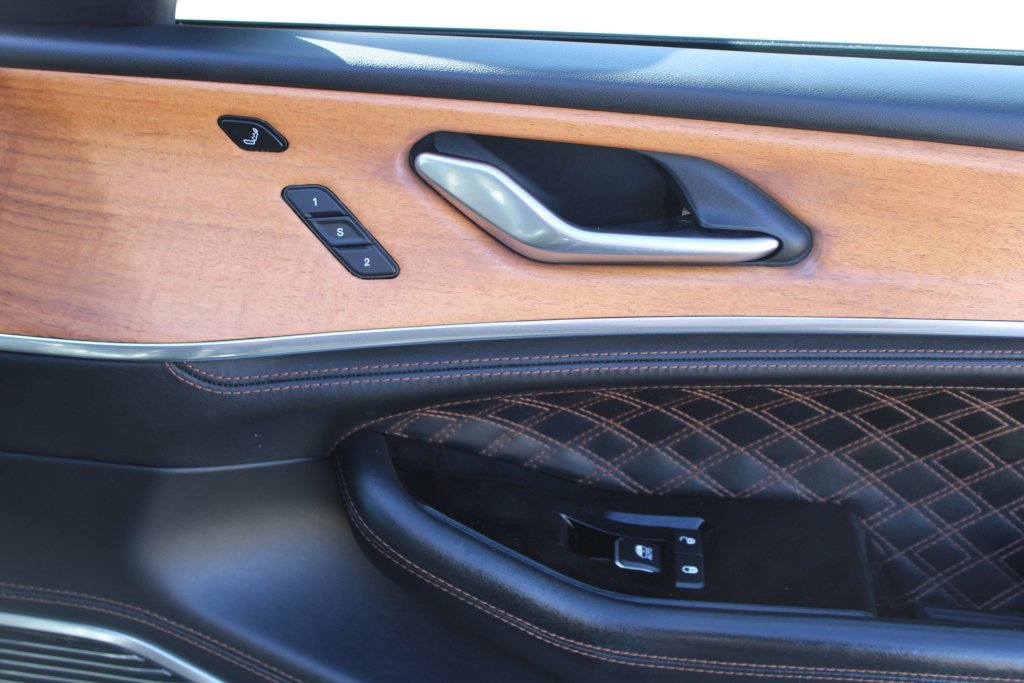 Used 2021 Jeep Grand Cherokee L Summit image 34