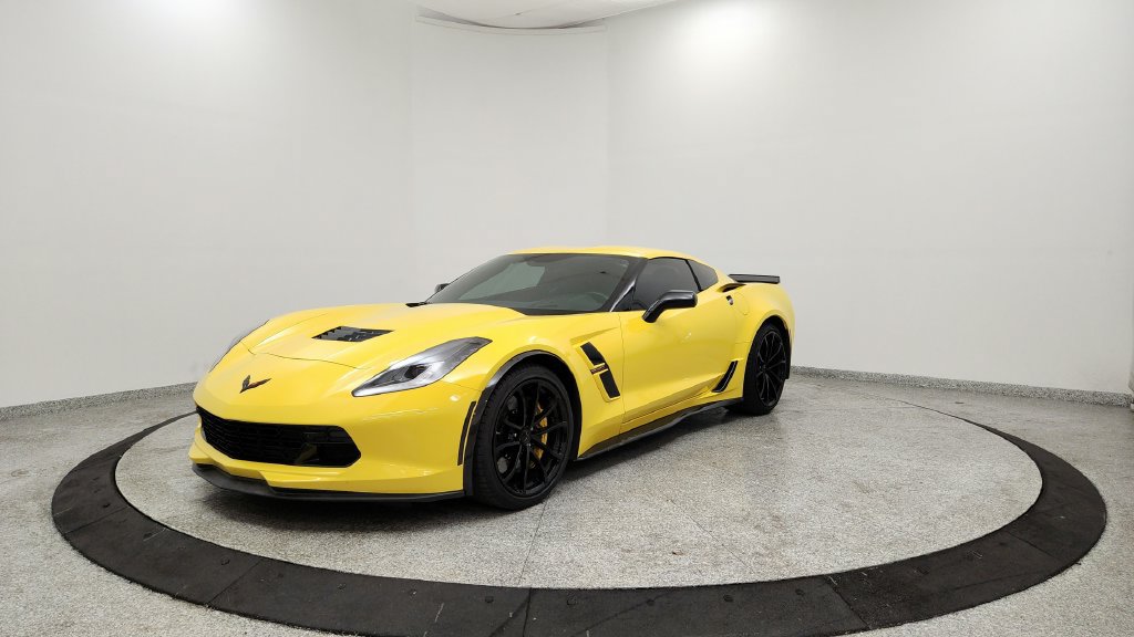 Used 2017 Chevrolet Corvette Grand Sport RWD image 9