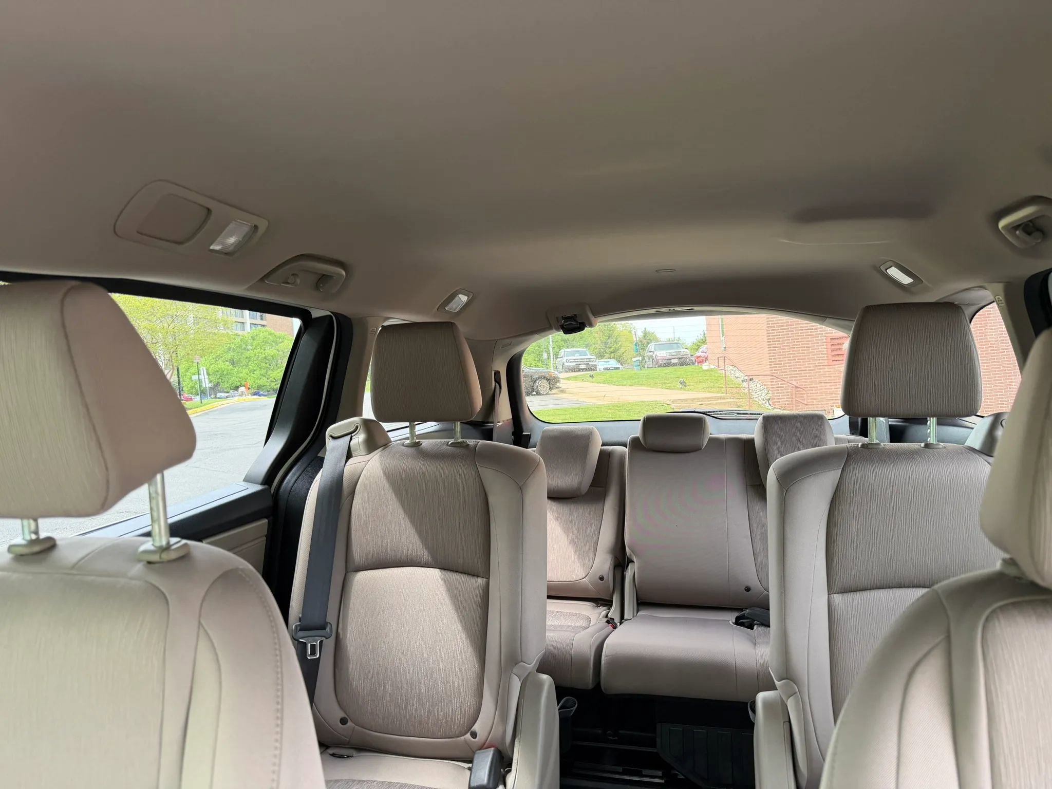 Used 2018 Honda Odyssey LX image 16