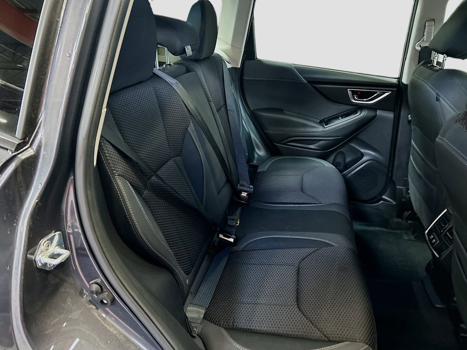 Used 2024 Subaru Forester Premium image 27