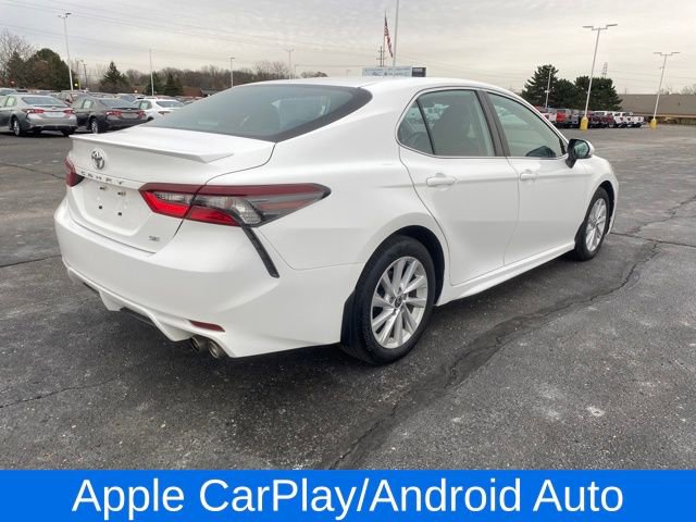 Used 2022 Toyota Camry SE image 4