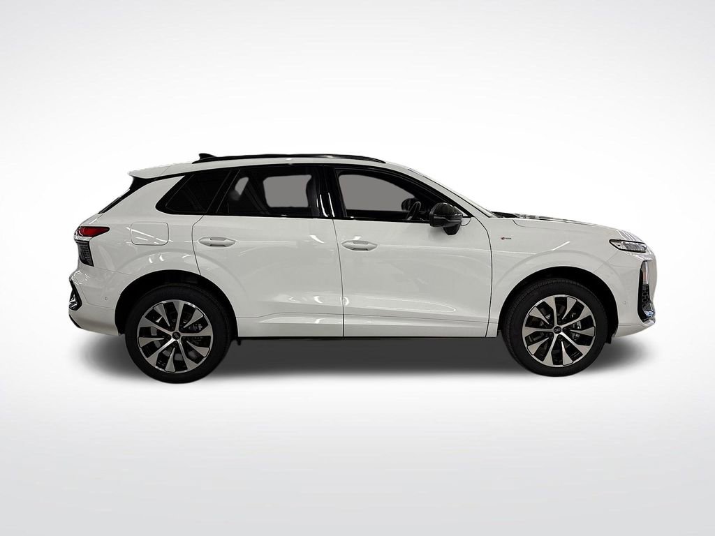New 2026 Audi Q3 quattro 2.0T AWD/4WD image 6