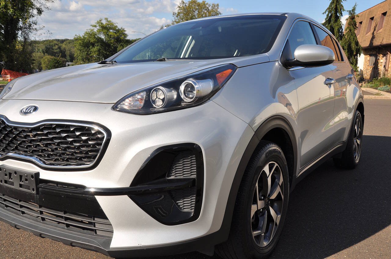 Used 2021 Kia Sportage LX FWD image 2