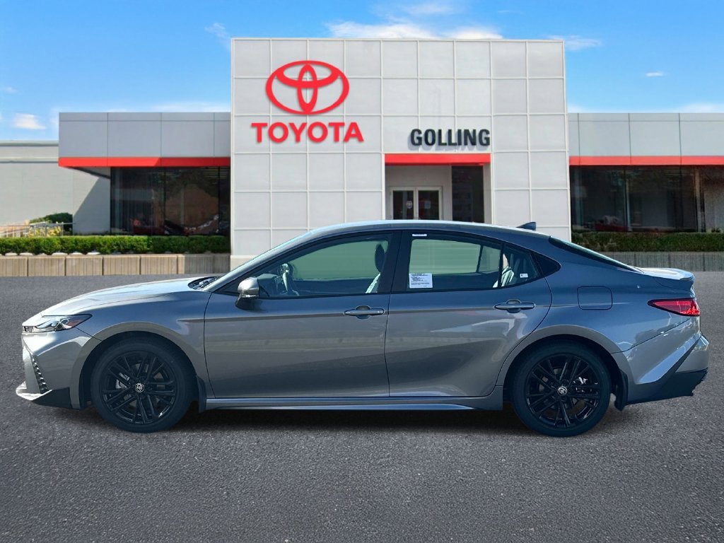 New 2026 Toyota Camry SE FWD image 5