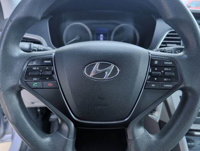 Used 2016 Hyundai Sonata SE FWD image 15