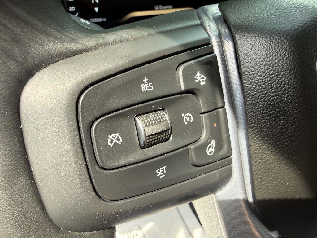 Used 2026 GMC Sierra 1500 SLT image 10
