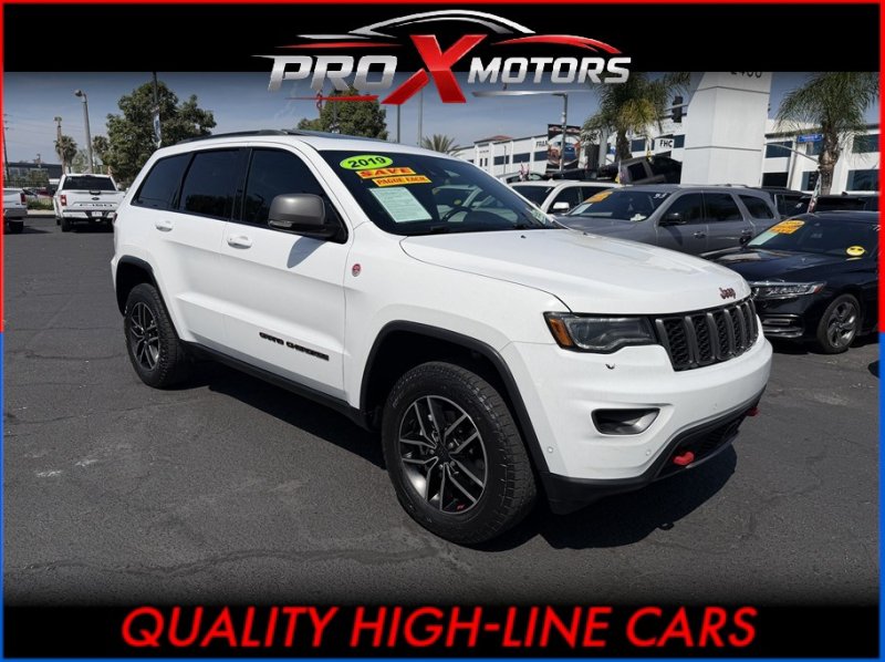 Used 2019 Jeep Grand Cherokee Trailhawk w/ Trailhawk Luxury Group AWD/4WD image 1