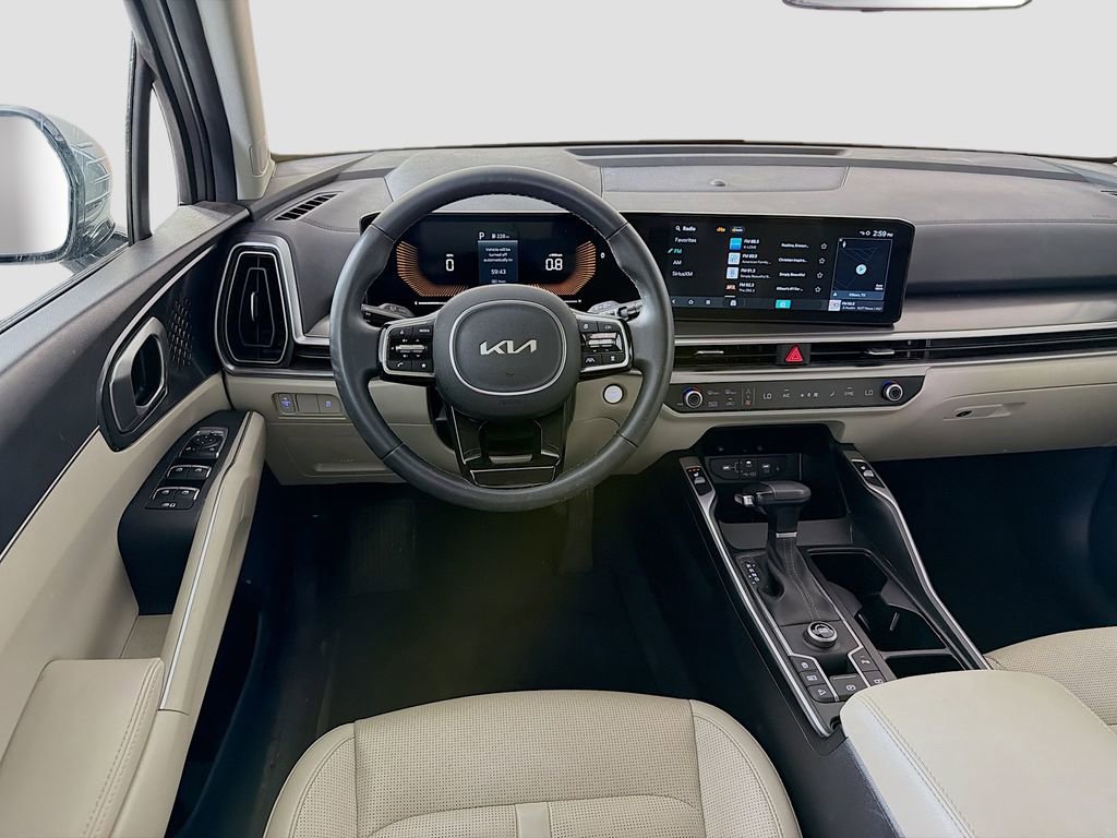 Used 2025 Kia Sorento S image 25