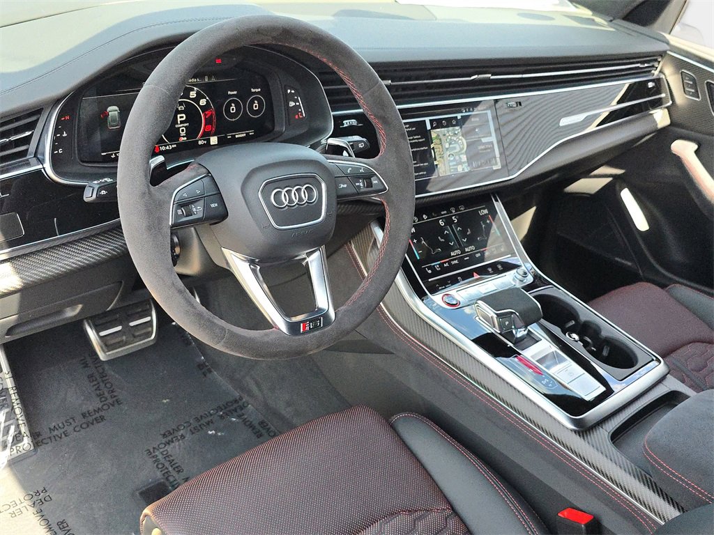 New 2025 Audi RS Q8 performance image 17