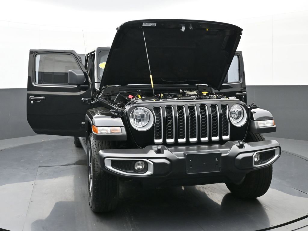Used 2023 Jeep Gladiator Overland image 48