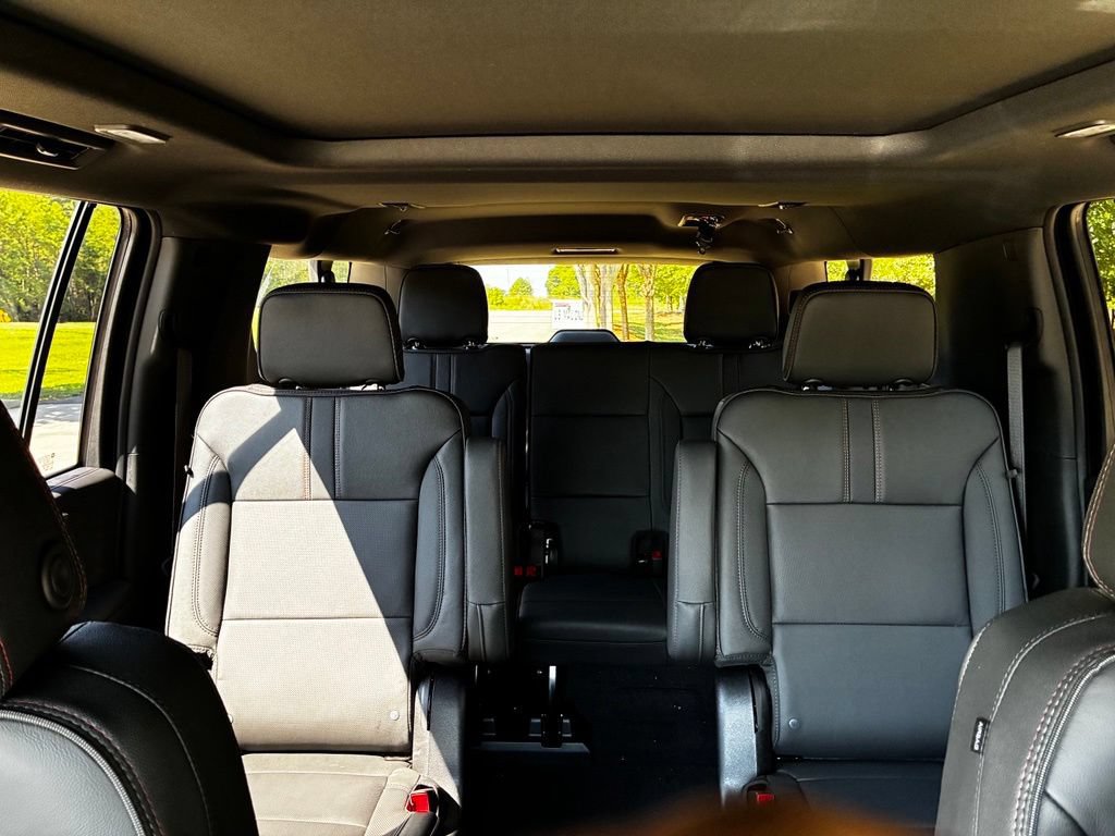New 2026 Chevrolet Suburban RST w/ Comfort Package RWD image 30