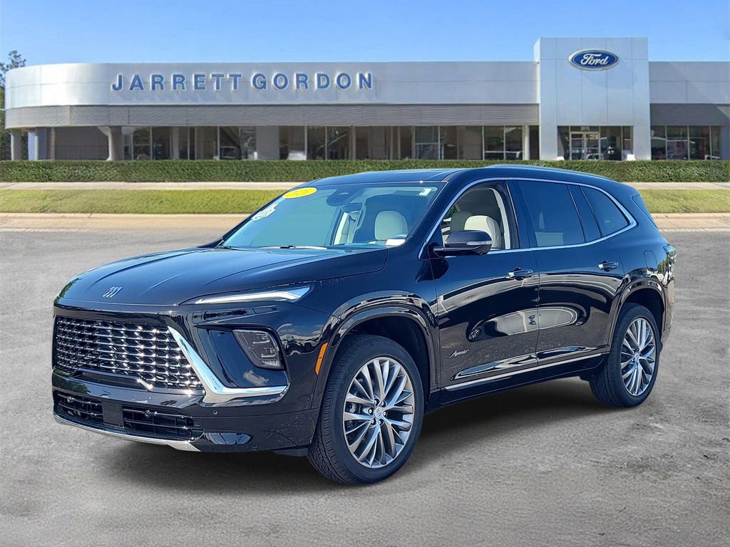 Used 2026 Buick Enclave Avenir w/ Super Cruise Package image 2