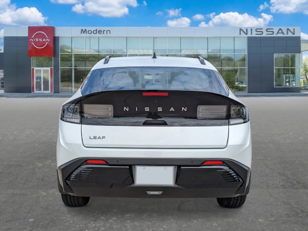 New 2026 Nissan Leaf Platinum+ w/ Cargo Package (Platinum+) image 4