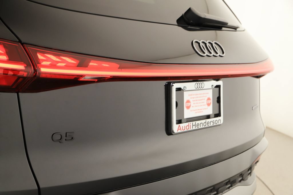 Certified 2025 Audi Q5 Prestige AWD/4WD image 32