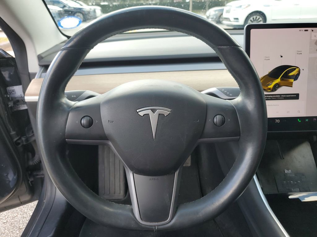 Used 2019 Tesla Model 3 Long Range image 22