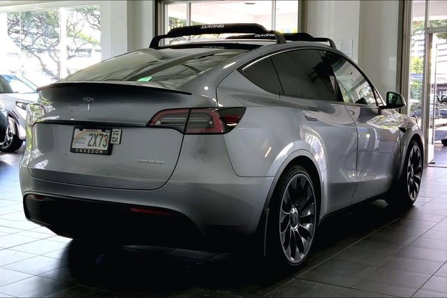 Used 2025 Tesla Model Y Performance AWD/4WD image 6