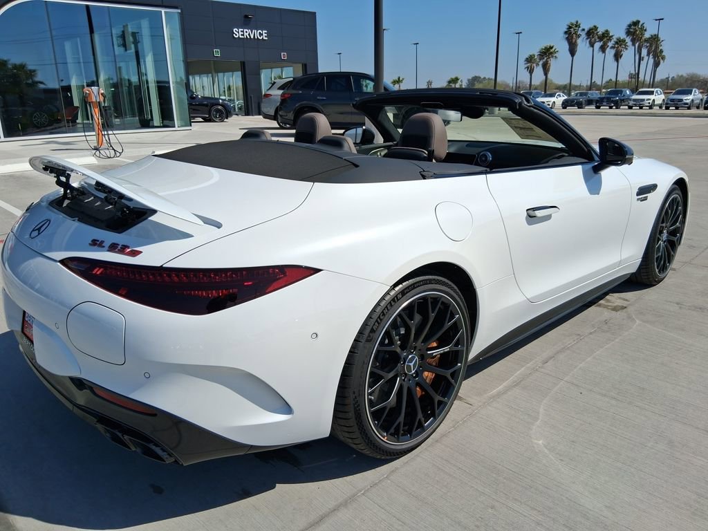 New 2026 Mercedes-Benz SL 63 AMG S e Performance 4MATIC image 20