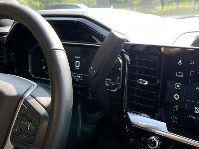 Used 2025 GMC Sierra 3500 SLE w/ Preferred Package AWD/4WD image 16