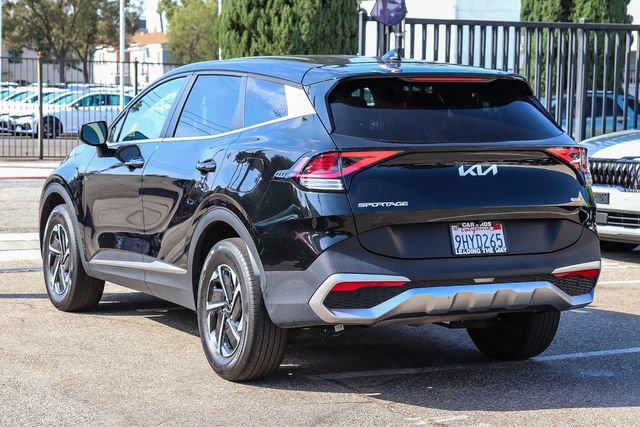 Used 2023 Kia Sportage LX AWD/4WD image 8