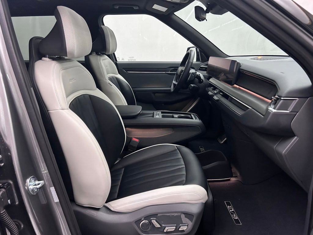 Used 2024 Kia EV9 GT-Line AWD/4WD image 19