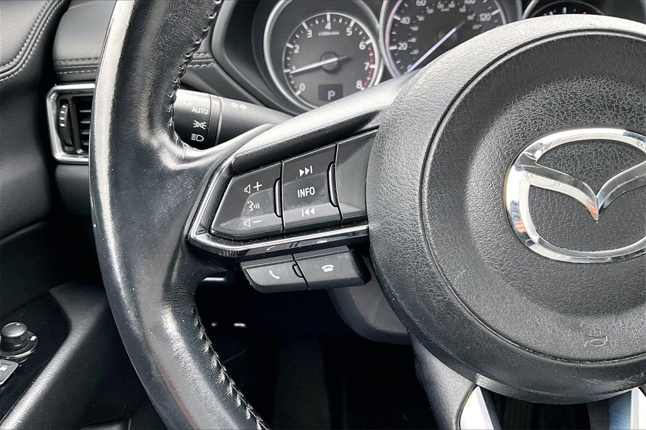 Used 2018 MAZDA CX-5 Touring image 26