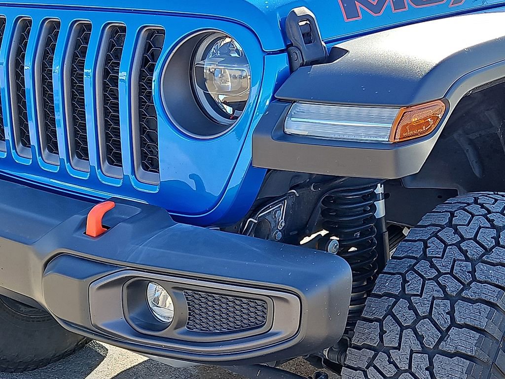 Used 2022 Jeep Gladiator Mojave w/ LED Lighting Group AWD/4WD image 3
