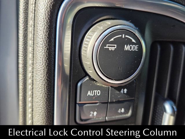 Used 2021 Chevrolet Silverado 1500 LT Trail Boss AWD/4WD image 34