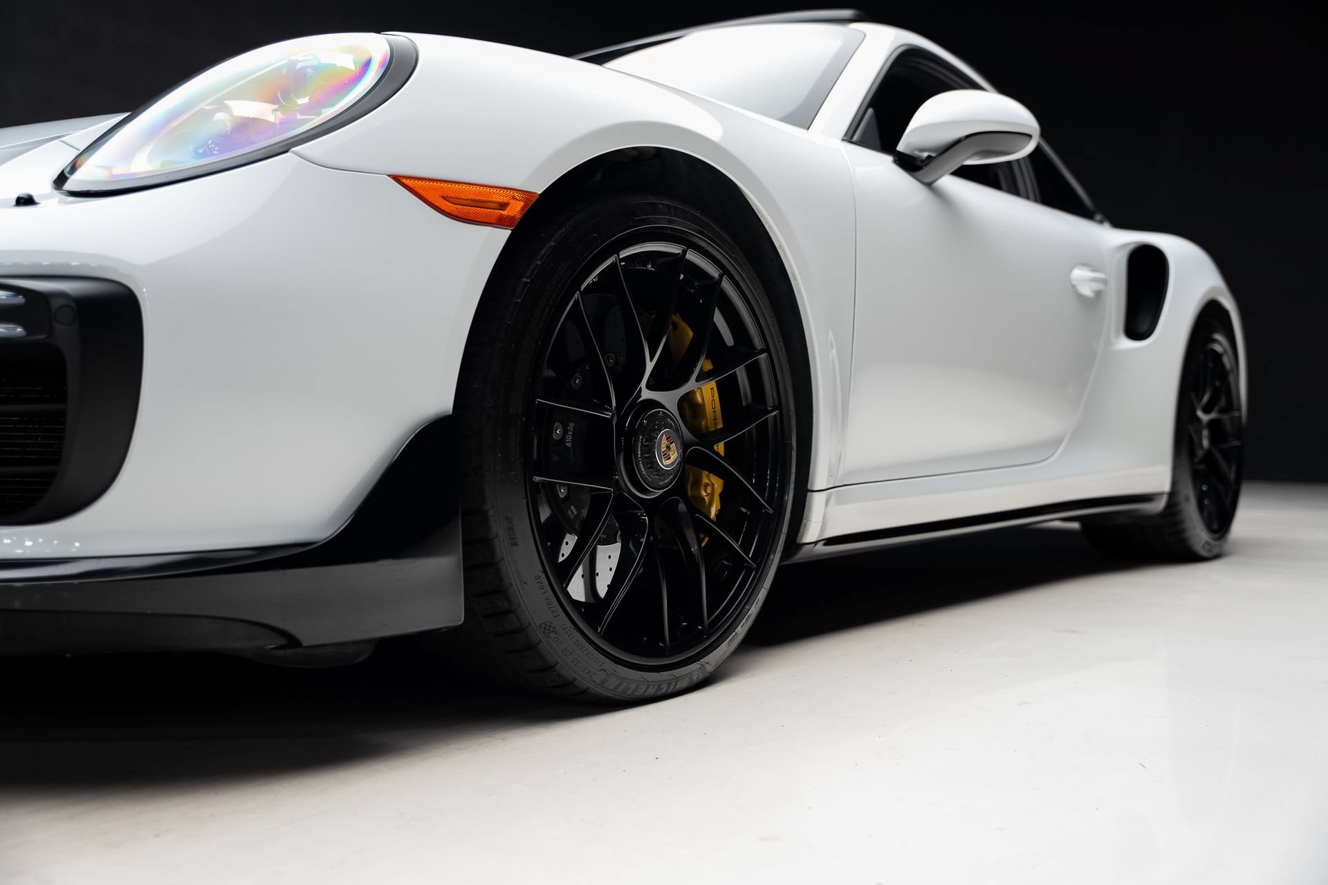 Used 2017 Porsche 911 Turbo S AWD/4WD image 78