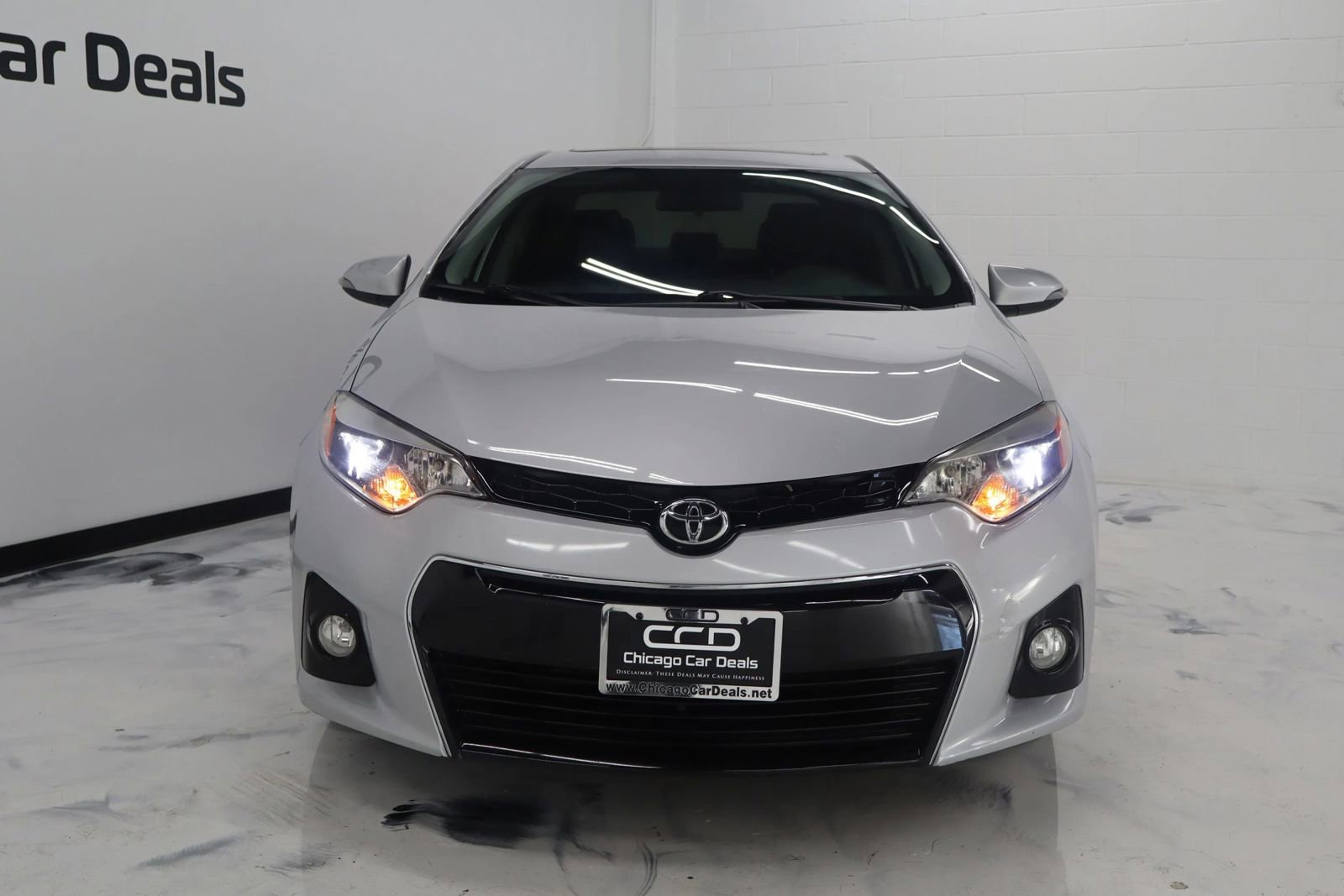 Used 2014 Toyota Corolla S image 3