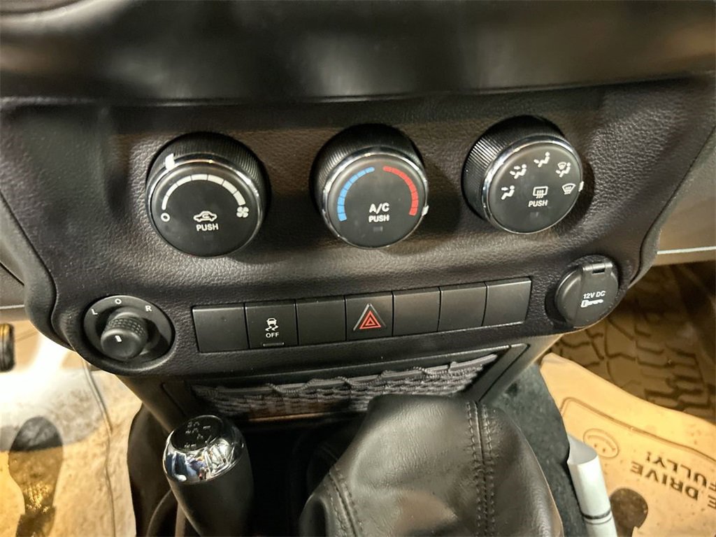 Certified 2017 Jeep Wrangler Unlimited Sport w/ Quick Order Package 23S image 14