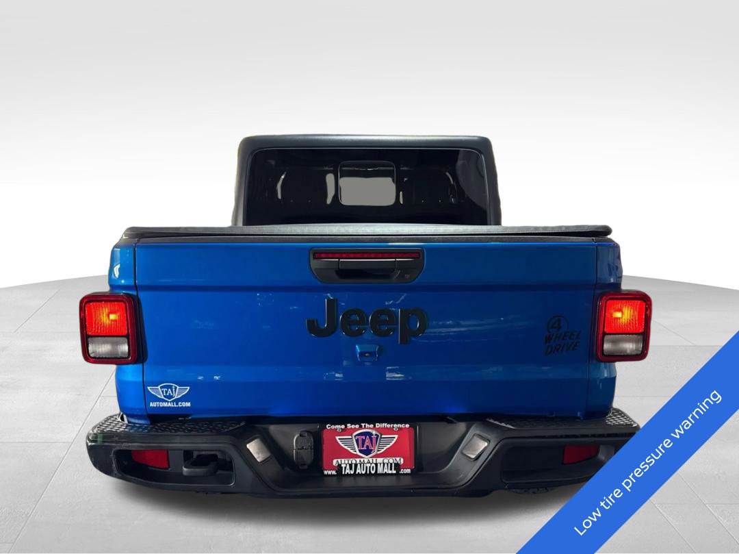Used 2021 Jeep Gladiator Sport AWD/4WD image 6