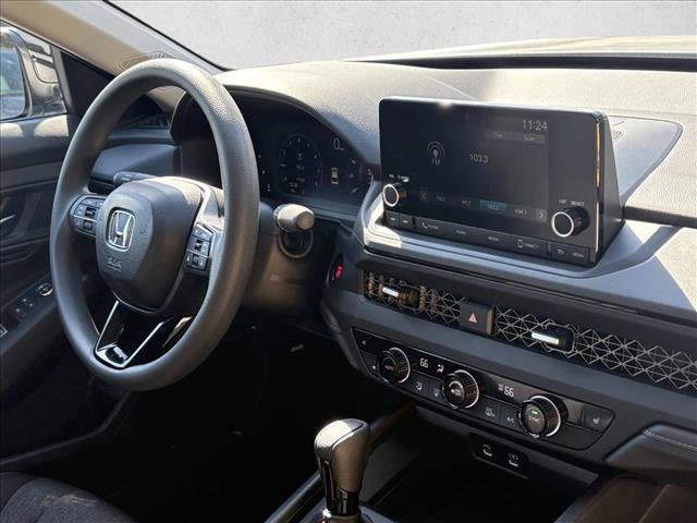 New 2025 Honda Accord SE image 24