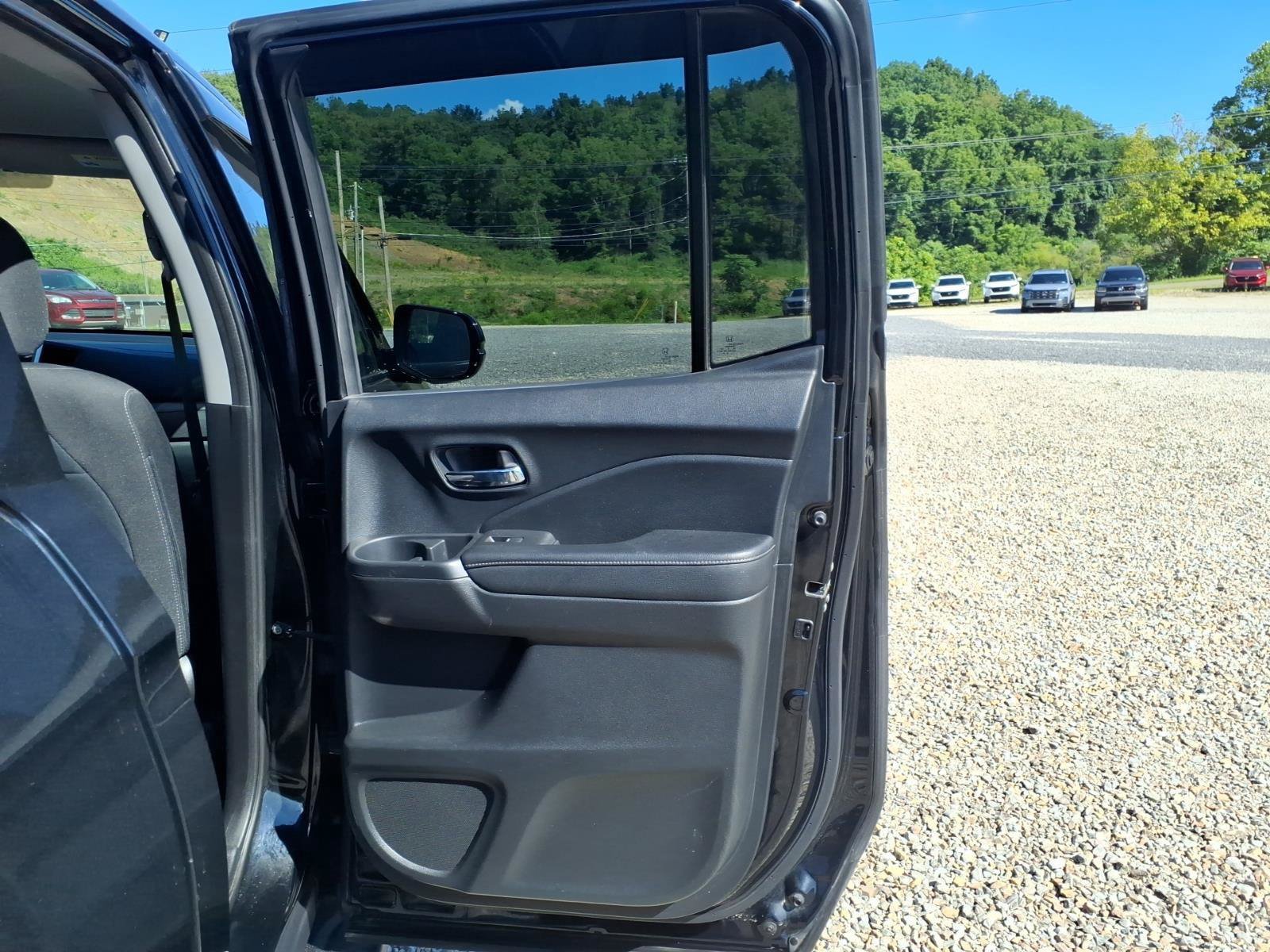Used 2017 Honda Ridgeline Sport image 19