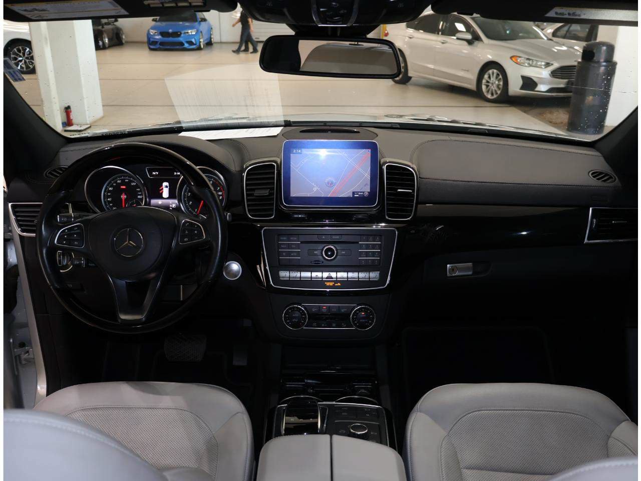 Used 2018 Mercedes-Benz GLS 550 4MATIC image 16