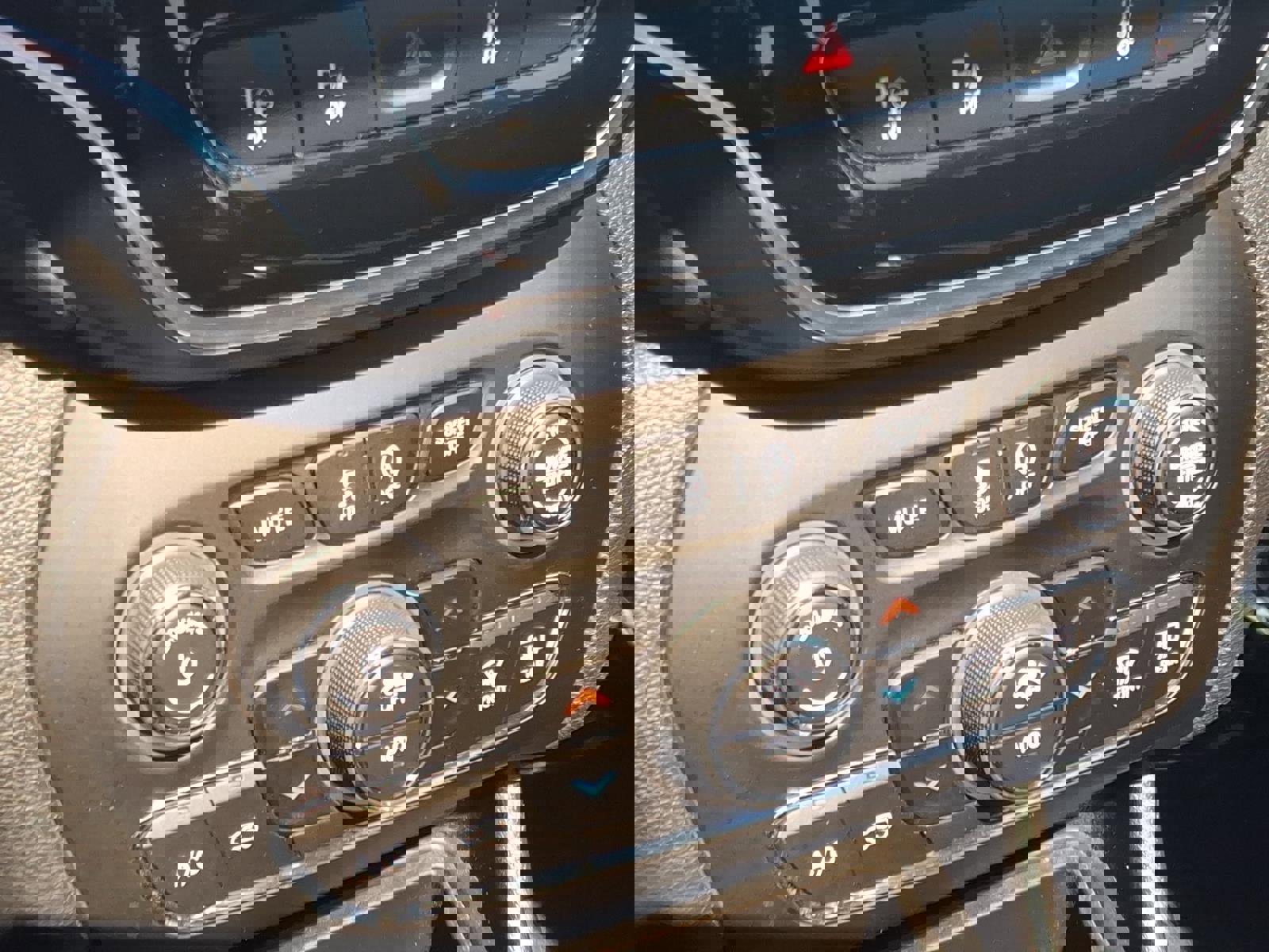 Used 2021 Jeep Cherokee Limited w/ Trailer Tow Group image 21