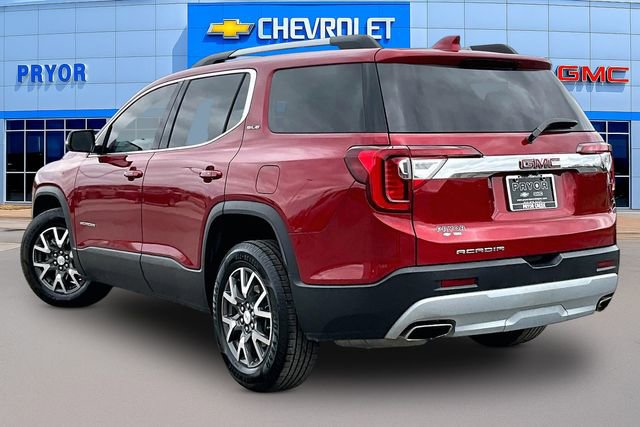 Used 2023 GMC Acadia SLE w/ Driver Convenience Package image 4