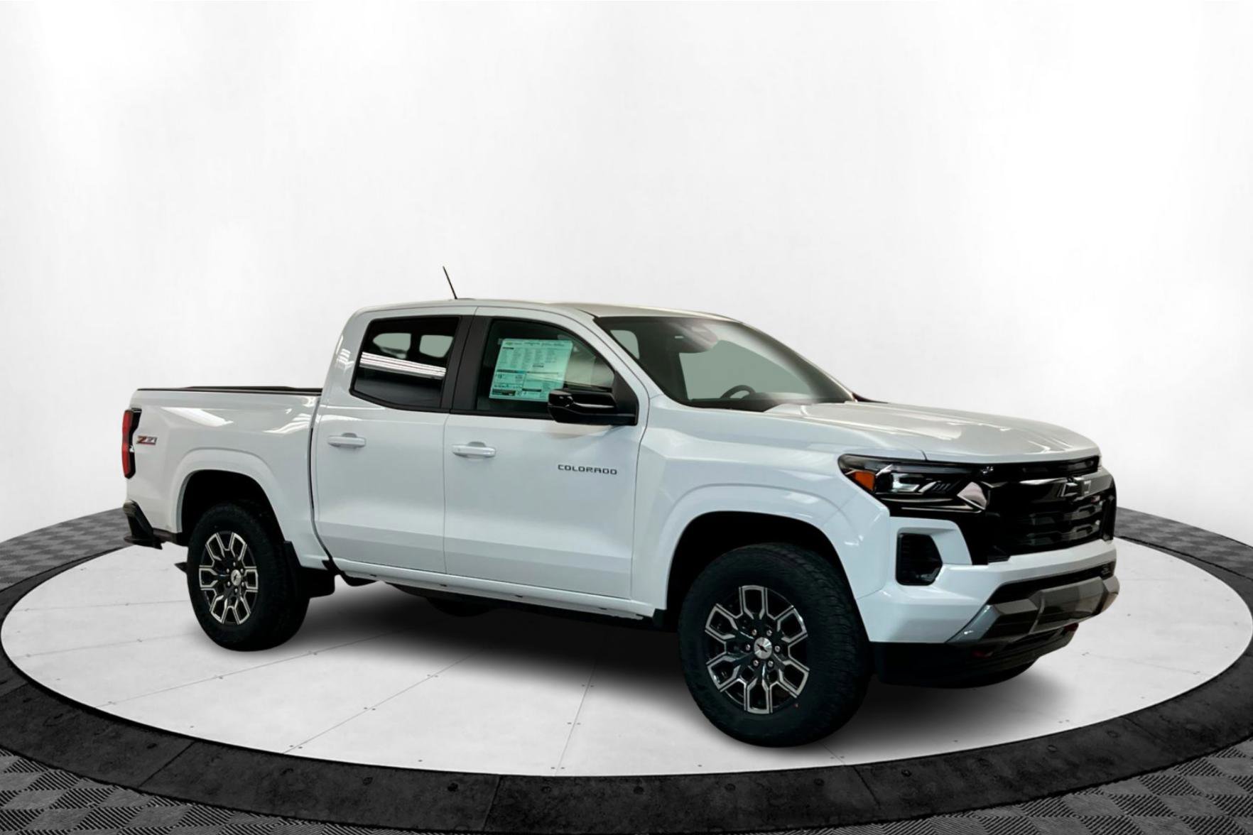 New 2025 Chevrolet Colorado Z71 w/ Z71 Convenience Package 2 AWD/4WD image 8