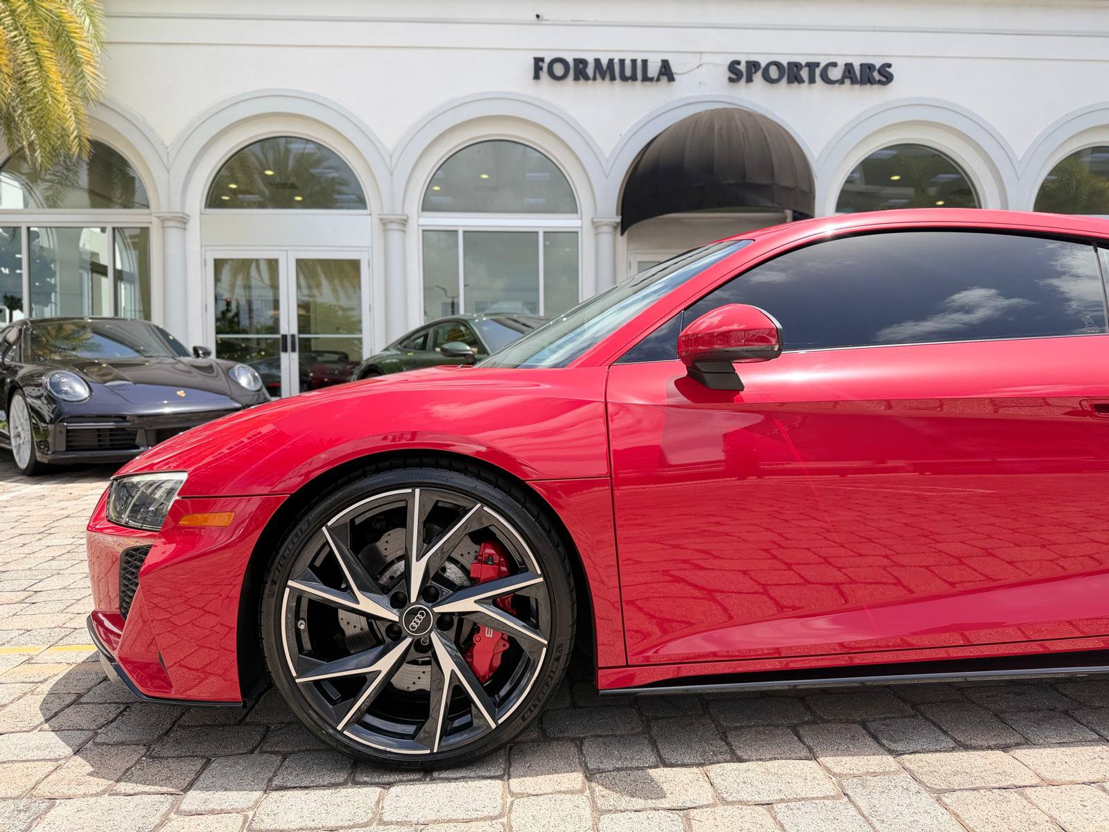 Used 2021 Audi R8 V10 RWD image 18