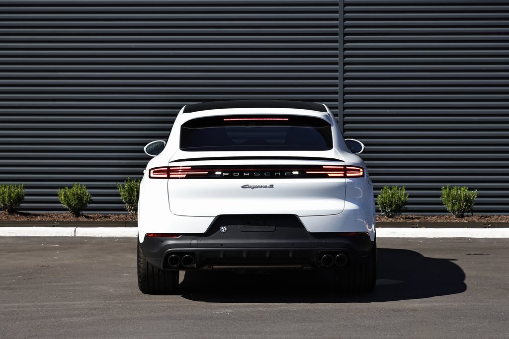 New 2026 Porsche Cayenne S image 6