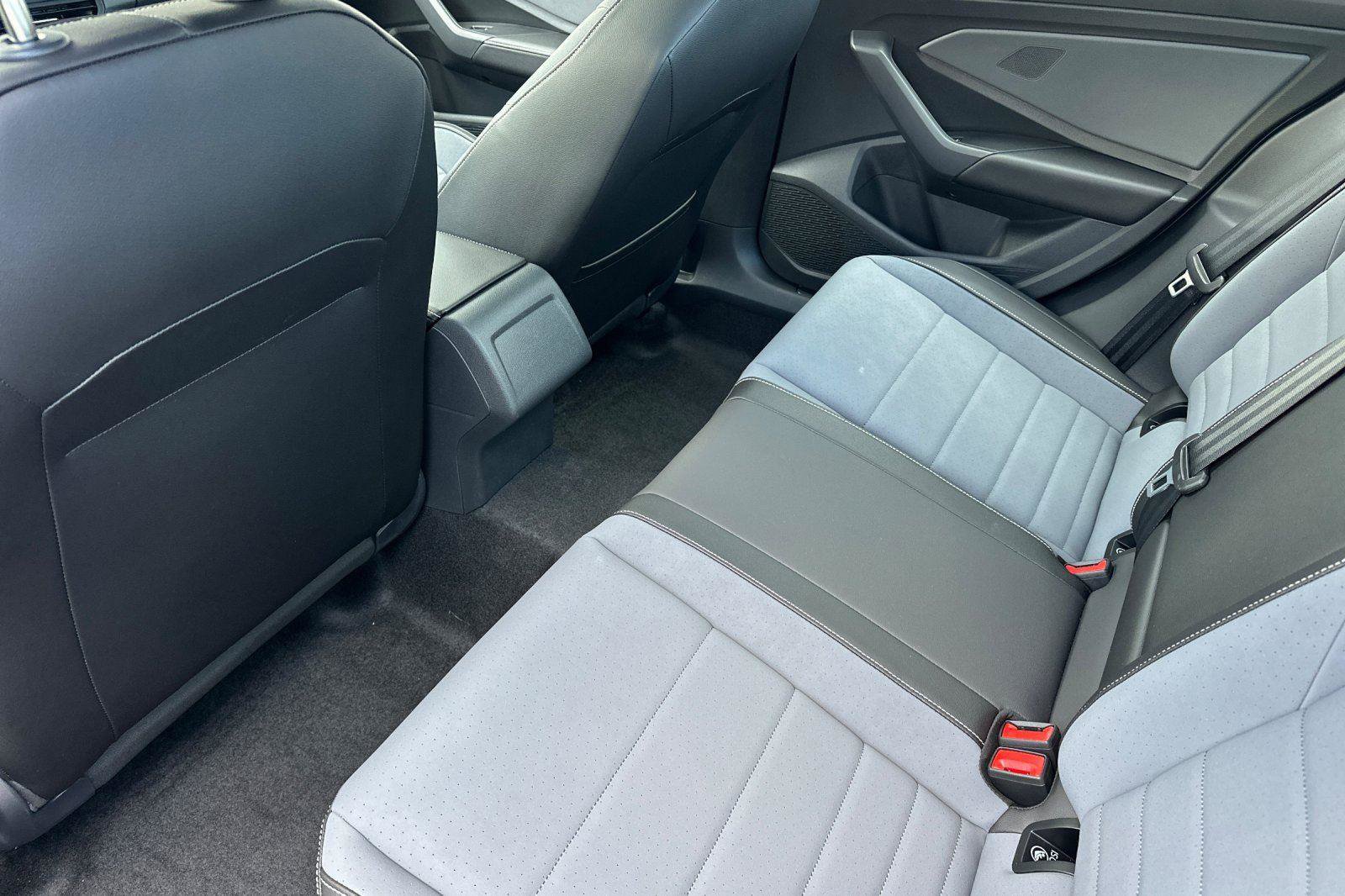 New 2026 Volkswagen Jetta SE image 11