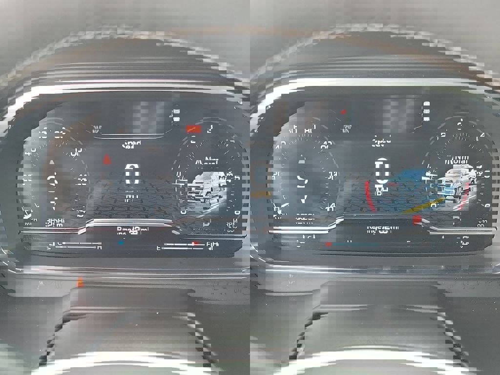 Used 2024 GMC Yukon SLT w/ SLT Luxury Package image 28