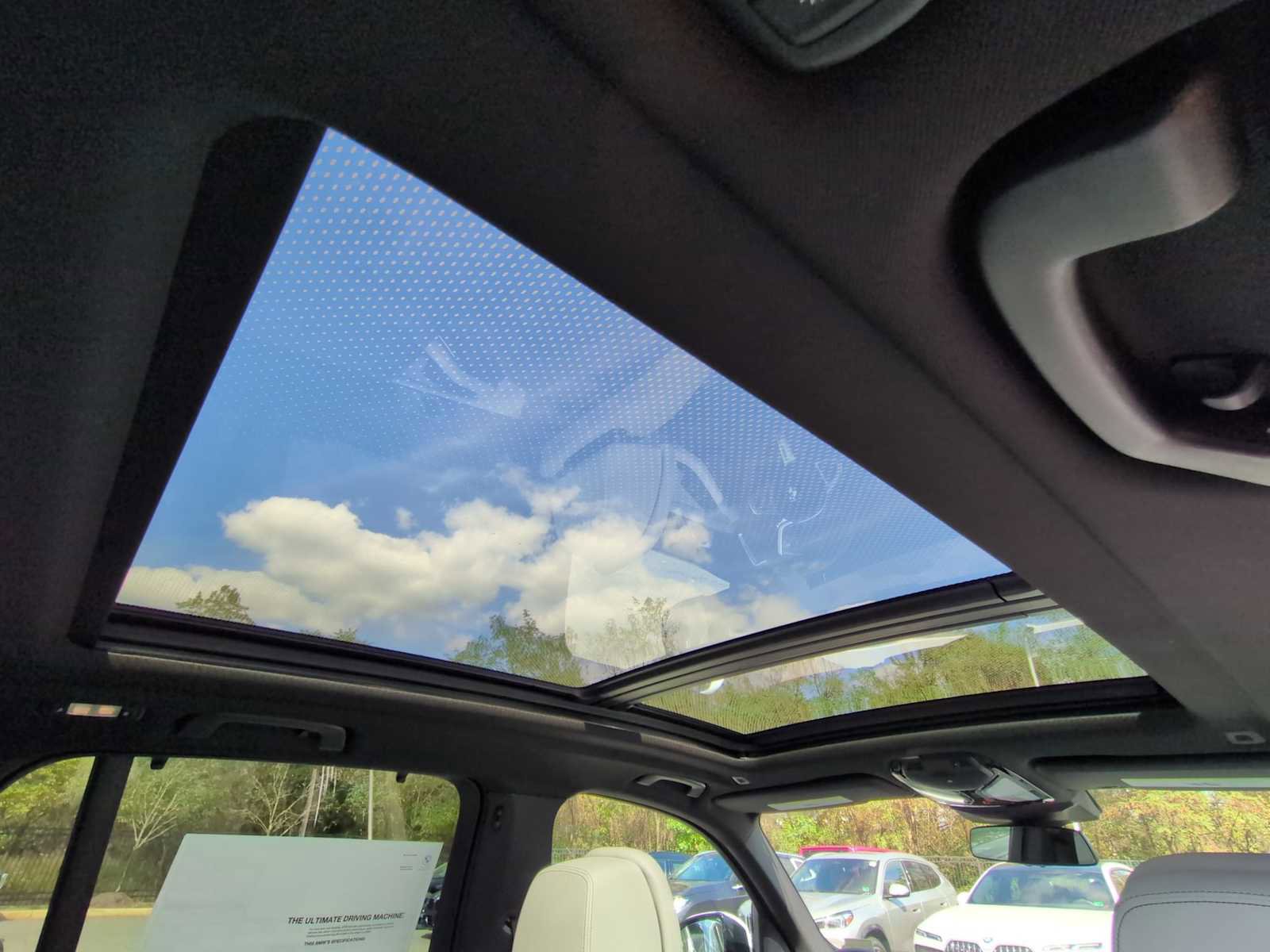 New 2026 BMW X5 xDrive40i w/ Executive Package image 23