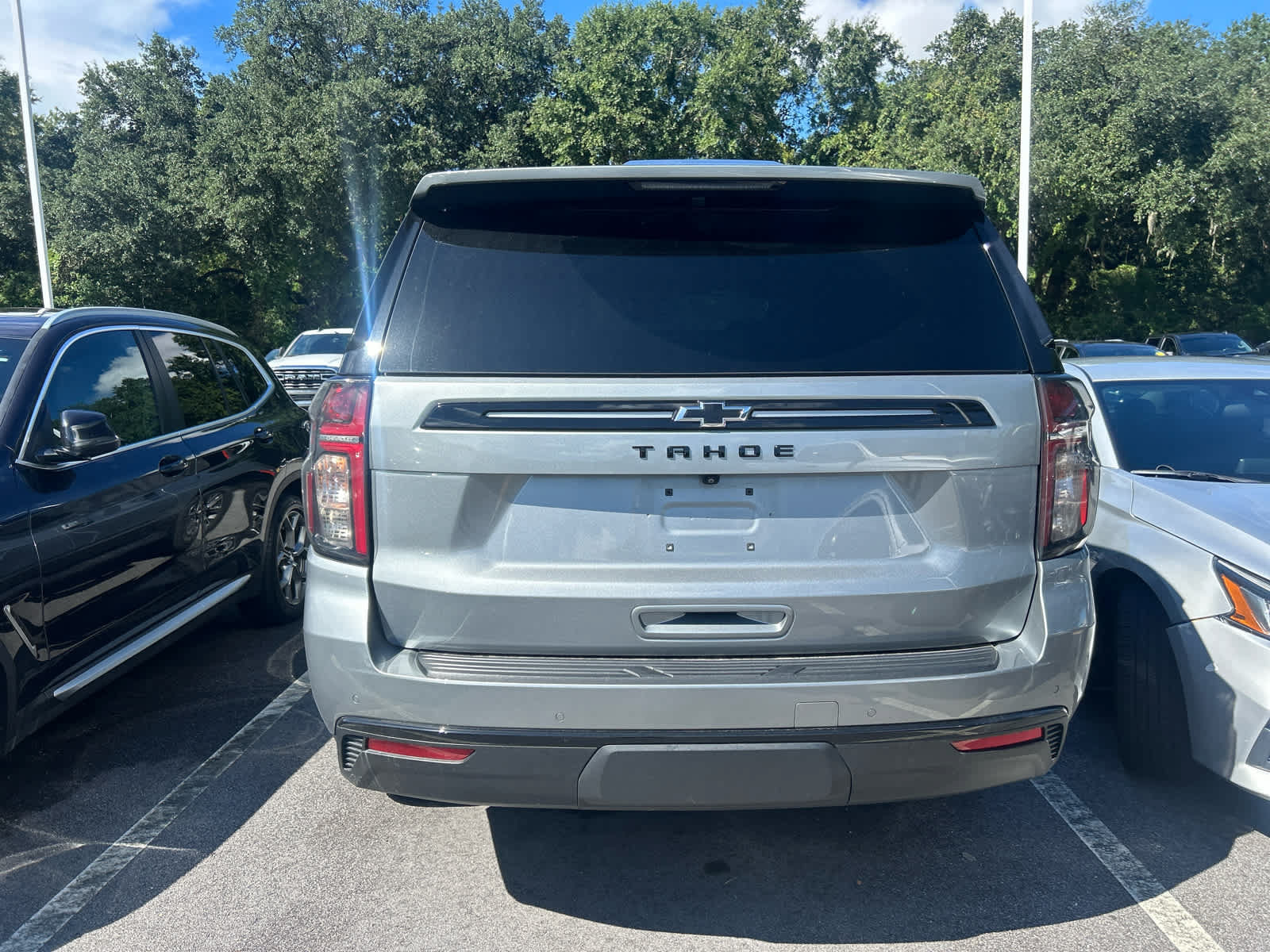 Used 2023 Chevrolet Tahoe Z71 AWD/4WD image 3