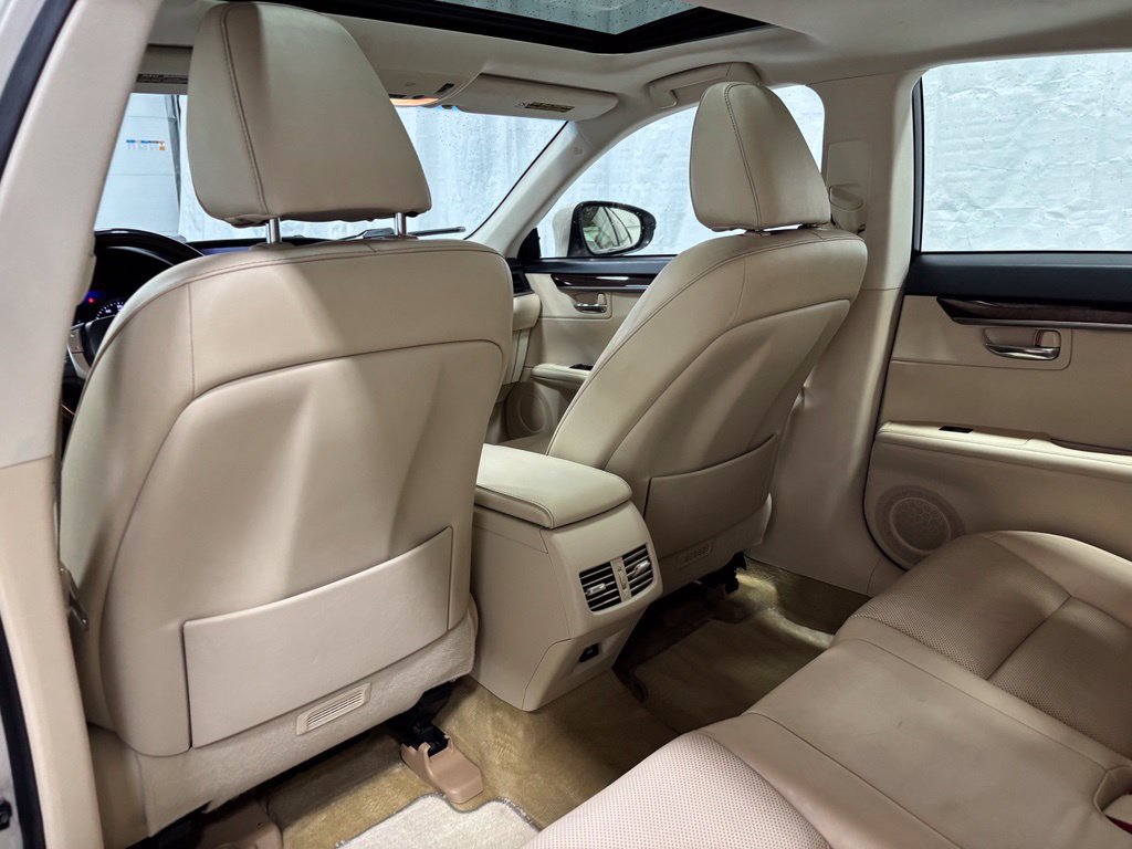 Used 2014 Lexus ES 350 w/ Luxury Package FWD image 47